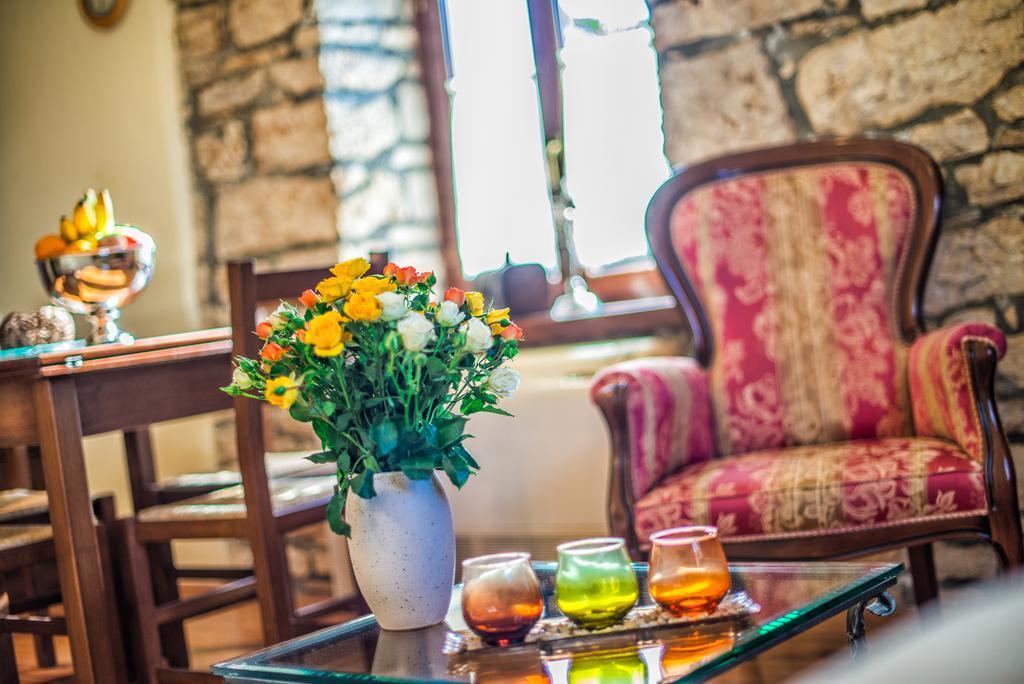 Aparthotel Katalyma 828 Kanfanar Dış mekan fotoğraf