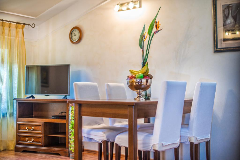 Aparthotel Katalyma 828 Kanfanar Dış mekan fotoğraf