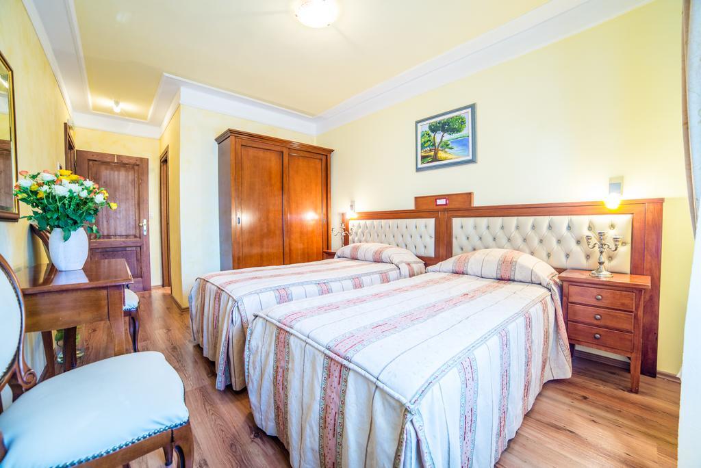 Aparthotel Katalyma 828 Kanfanar Dış mekan fotoğraf